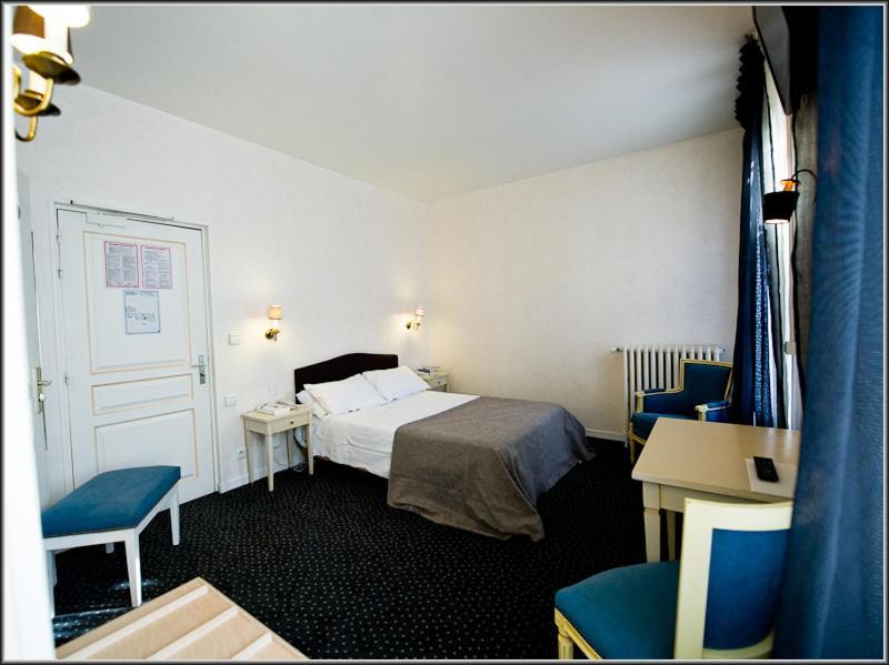 Hotel Arquier Les Milles Habitación foto